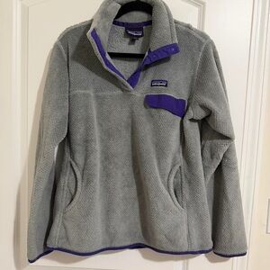 Patagonia Re-Tool Snap-T® Pullover in Tailored Grey w/ Concord Purple